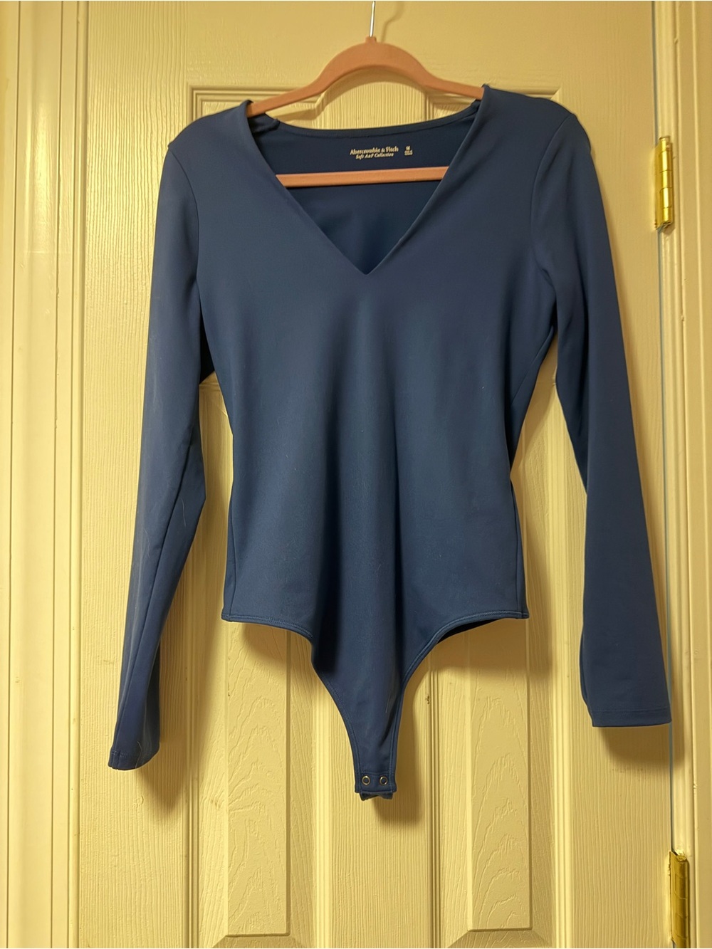 Abercrombie Women's Blue Long-Sleeve V-Neck Bodysuit